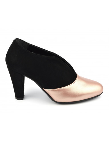 Bimaterial low-cut low boots, black suede and pink nude, small sizes 33, 34, Valto, Bella B