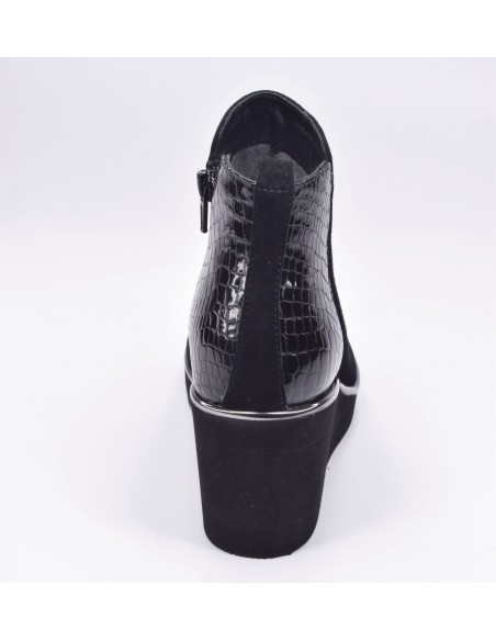 chaussure, bottines compensées, femme petites pointures, noir, vue talon arrière
