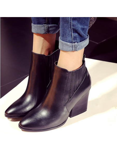 Women&#39;s "Scilla" boots