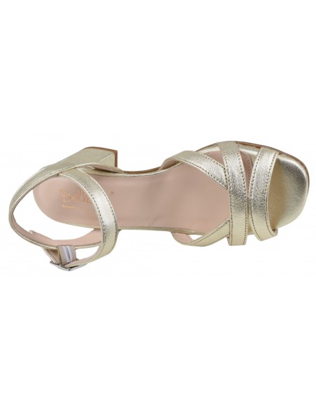 Sandales cuir or vue dessus – brides croisées élégantes