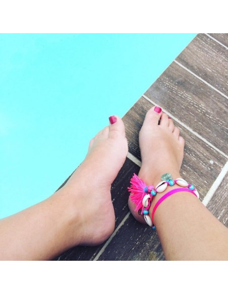 Anklet with pink pompom