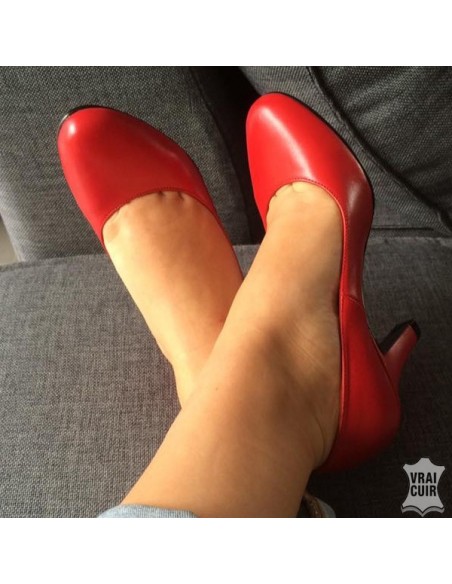 Zapatos de tacón de cuero rojos