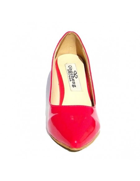 Red hawthorn heels