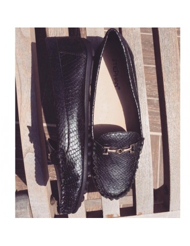 Mocassins noirs effet croco "Groseiller" Mocassins noirs effet croco "Groseiller"