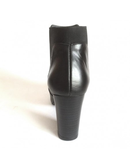 Black leather ankle boots with elastic