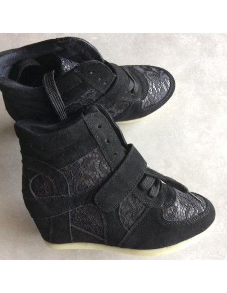 Anthurium Black Wedge Sneakers