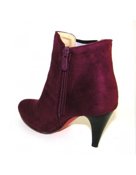Burgundy Actaea boots