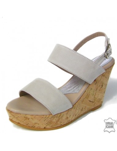 Nude color clearance wedge sandals