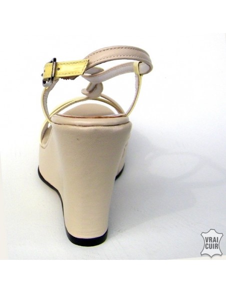 Beige and yellow sandals wedges in small women size 32 33 34 35