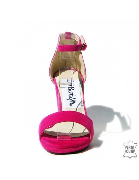 Sandali alla moda da donna di piccole dimensioni rosa fucsia