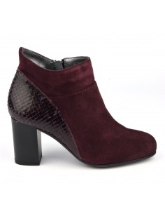 Chic boots, suede leather, burgundy, Blet, Bella B, women small sizes