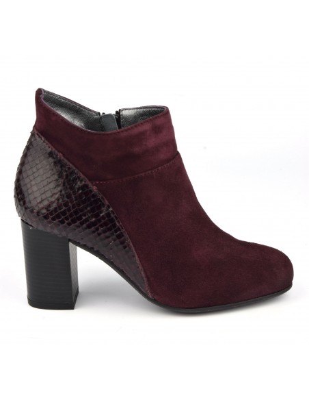 Chic boots, suede leather, burgundy, Blet, Bella B, women small sizes