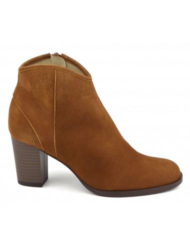 Cognac suede leather boots, FZ97586, Brenda Zaro, women small sizes