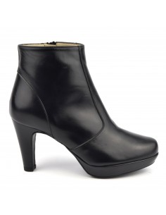 Black smooth leather platform ankle boots, F97510, Brenda Zaro, women, small feet